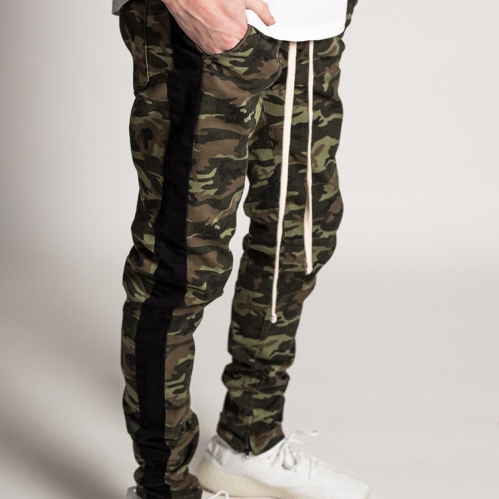 Ankle zip Camo green pants skinny fit - Picture 2 of 3
